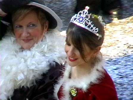 Johanna , ex future Miss Alsace avec Mme de....bien rajeunie