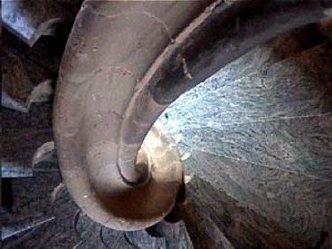 un autre escalier en colima�on de la grand'rue � sarre-union dans lancien relai de poste ( Mme Hoffmiller)